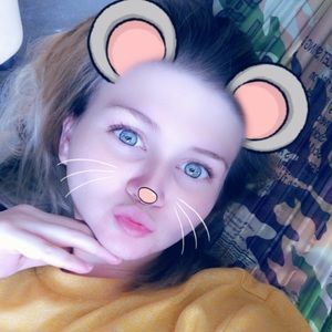 Meet your Posher, Tina